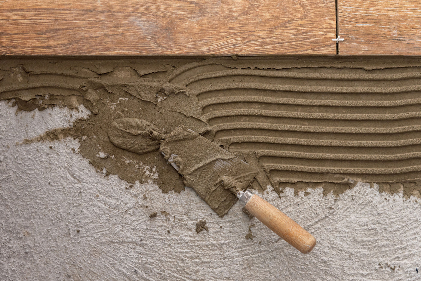 Comparing Different Types of Flooring Adhesives