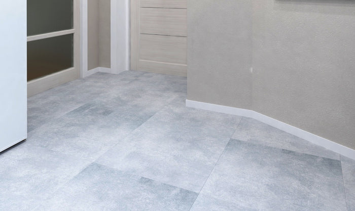 How to Do Flooring in a Strange-Shaped Room Right