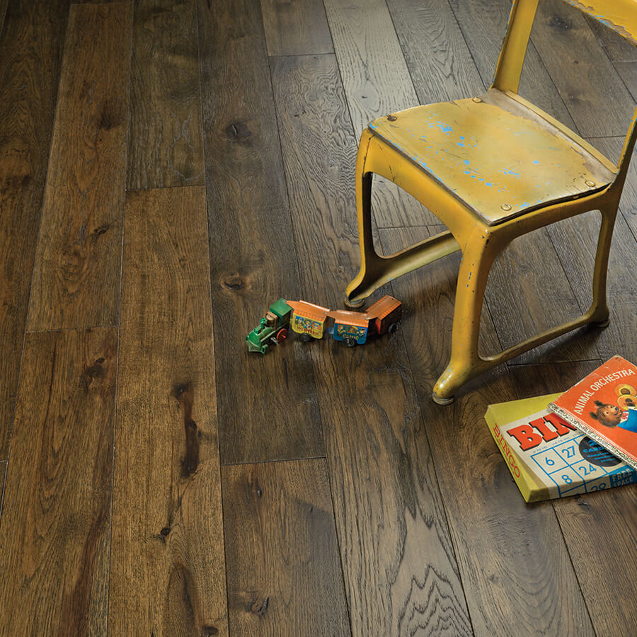 Hallmark Engineered Hardwood Novella Eliot Hickory