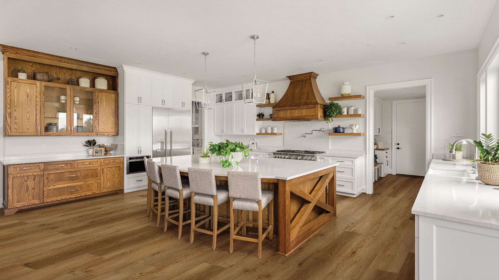 COREtec Plus XL Enhanced Luxury Vinyl Arvon Oak